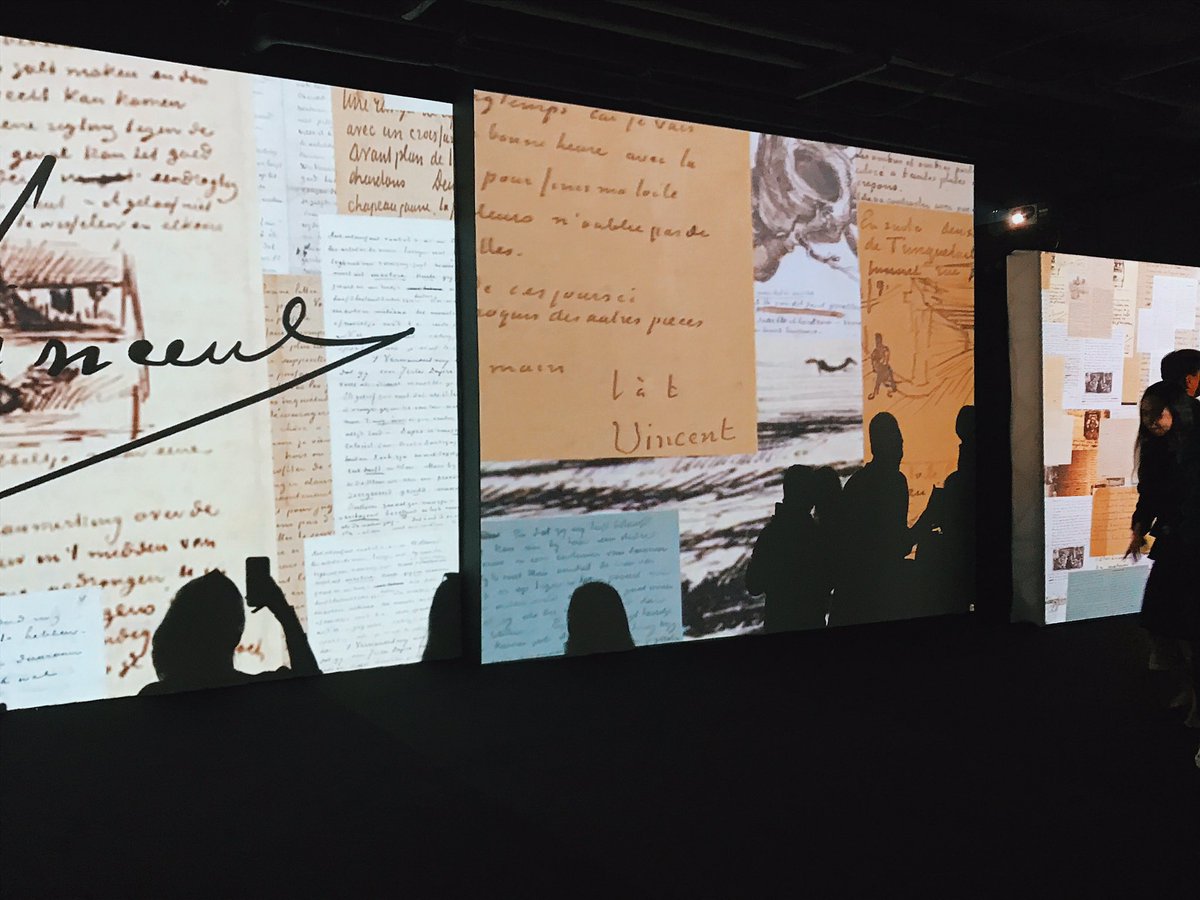 The art exhibition features Vincent van Gogh’s timeless masterpieces projected onto walls and columns.

Classical music score also plays as visitors wander through the galleries. #VanGoghAlivePH <a href="/gmanews/">GMA News</a>
