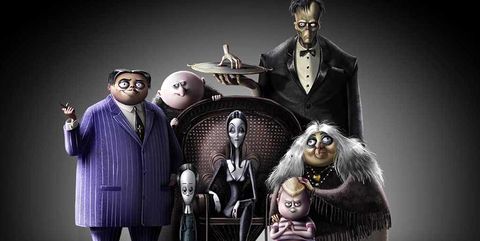Vuelve a los cines la peculiar y macabra #LaFamiliaAddams. Divertida, extravagante y completamente icónica, la familia Addams redefine lo que significa ser un buen vecino.

Ver tráiler 👉 youtube.com/watch?v=gTbD62…