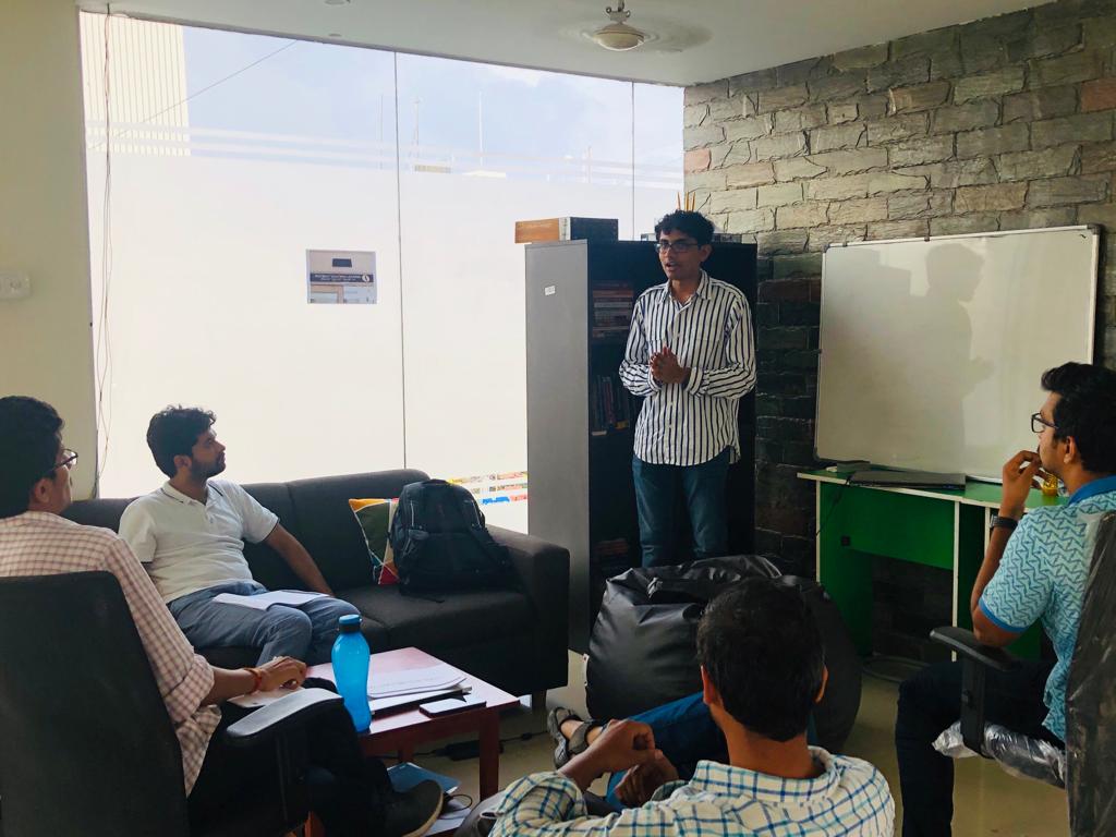 HelloEyeD's tweet photo. Had an excellent, interactive session about Myers–Briggs Type Indicator (MBTI) and Cognitive Styles by @kadambi_partha
#teamactivity
#gingermind https://t.co/QRepaYdrxS