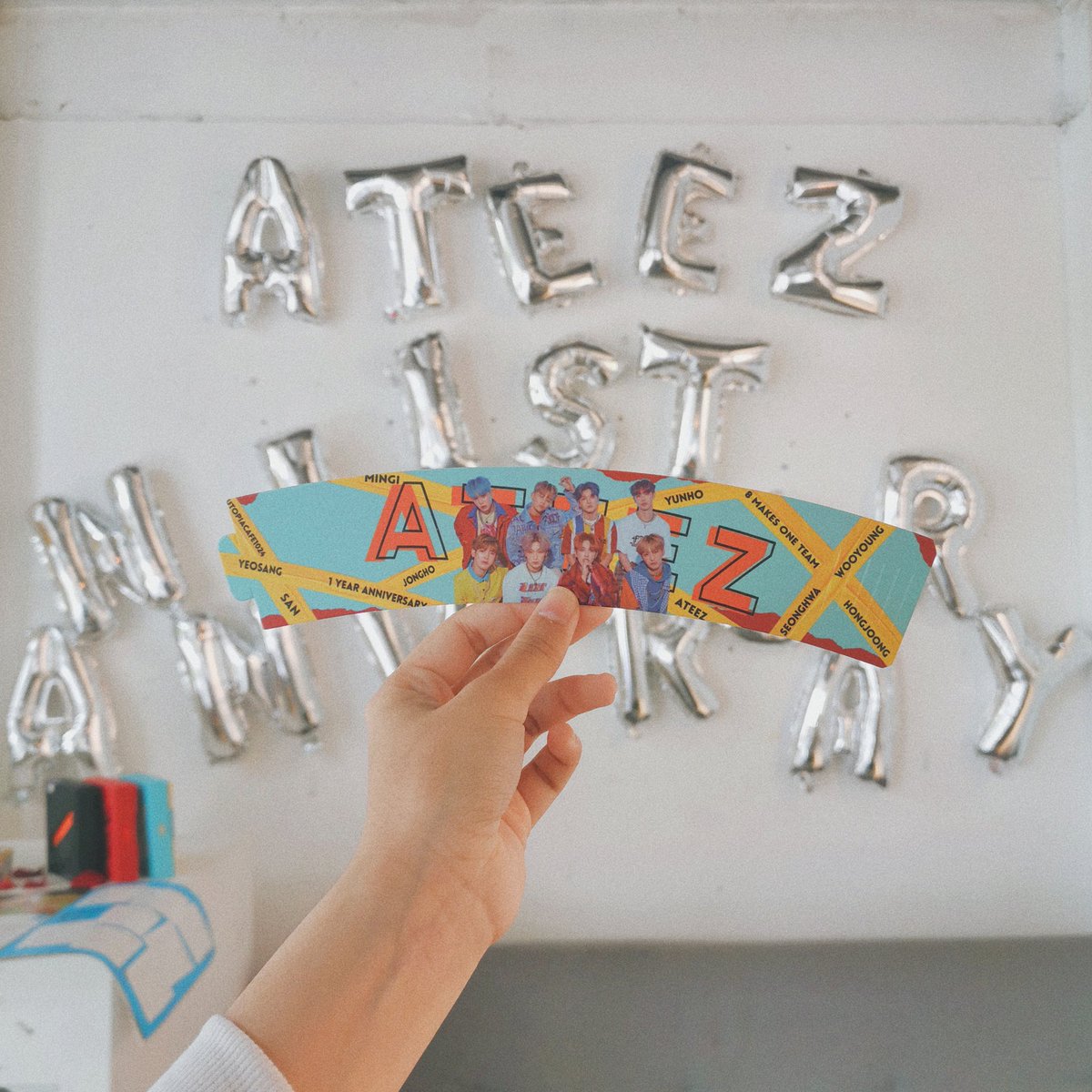 jjulfs's tweet photo. finally,,, I can bring out my mingi slogan to ateez cafe events hehe 🥰

I'd really like to thank to the admins of @UtopiaCafe1024 for creating such a beautiful event! must've been tough with the constant crowd but y'all did amazing 😤✊

#forateez_utopiacafe https://t.co/ogGx7Y3QGJ