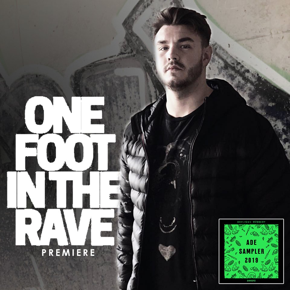 DaylightRobRecs's tweet image. Shouts to @onefootldn for premiering @santezmusic&apos;s ‘Education’ ✋🏼 Stream here: soundcloud.com/oneftintherave…

#OneFootInTheRave #Santez #DaylightRobberyRecords