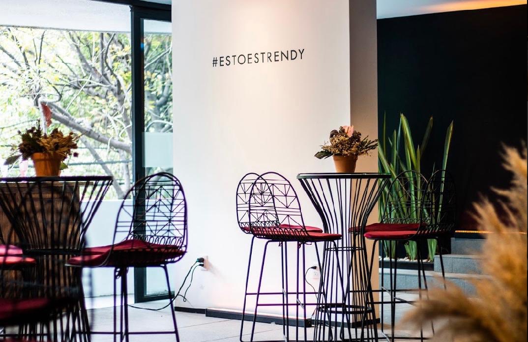 Showroom @localtrendymx donde presentamos las dos líneas de la Colección 2020.
Con la colaboración especial de @benitosantosoficial.
Nos enorgullece compartir que nuestra nueva colección está inspirada en temas de preocupación global: La conciencia sobre el cuidado ambiental .