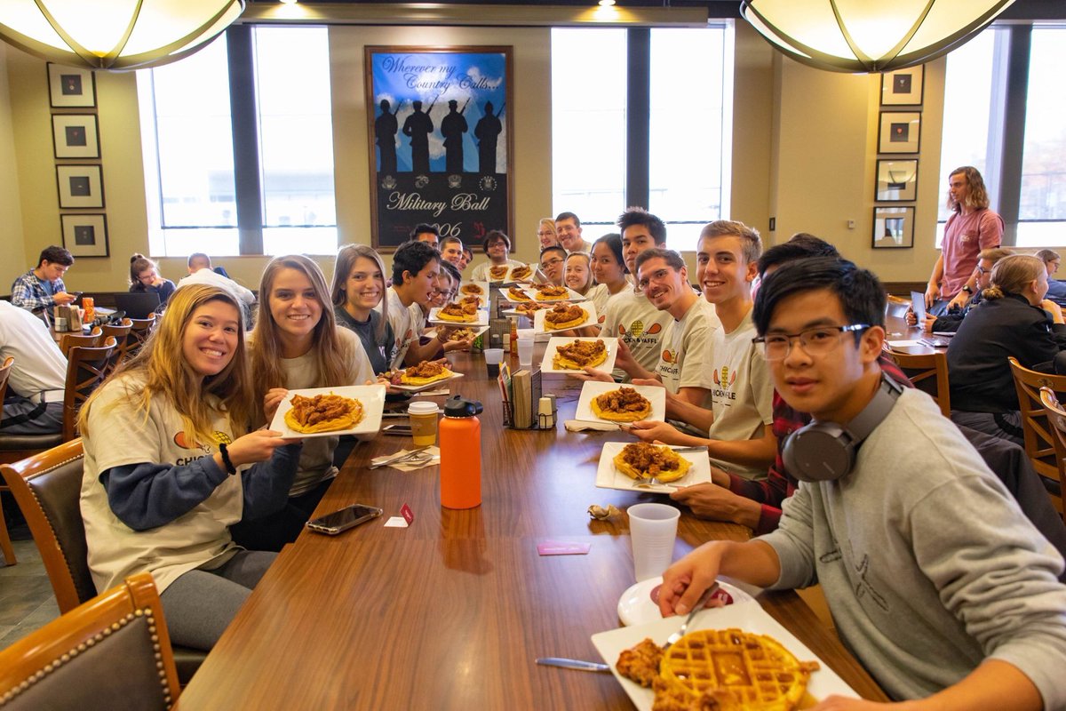 HokieDining's tweet photo. Join the Chicken and Waffle Fridays Club at 10:30 AM at Turner Place to share your love of this delicious meal! Or stop by Fire Grill any time between 10:30 and 3:00 just to try it!
#VTDining #FireGrill #TurnerPlace #ChickenandWaffles https://t.co/ALQ9n7j59b