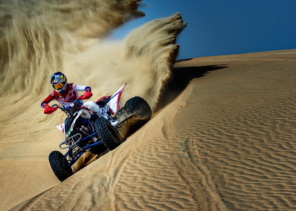 RBContentPool's tweet photo. #OnLocation mastering the dunes of Kuwait with #enduro pro @AlMusallam22 https://t.co/aaLcktm1eQ https://t.co/TTeqBQQjje
