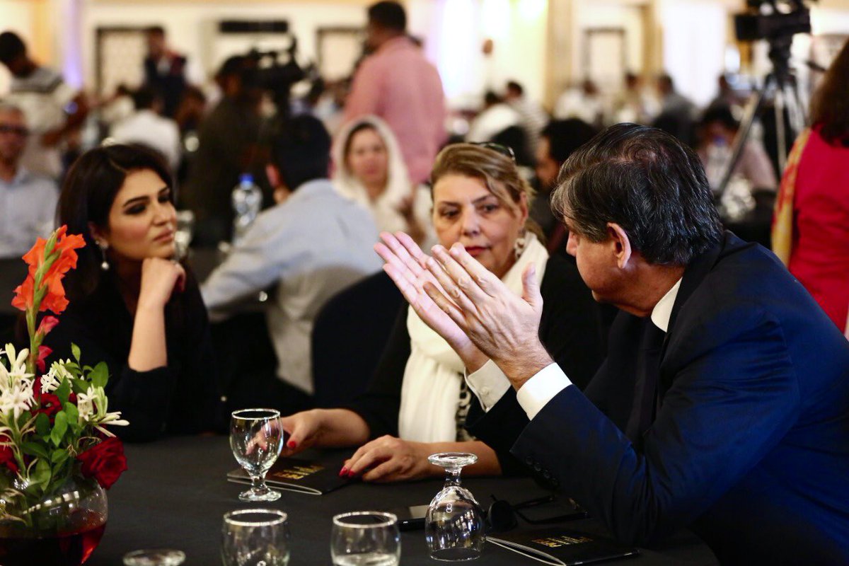 SanaaTauseef's tweet photo. It was an honour to meet His Excellency @pontecorvoste and his lovely wife at #PIFF2019 #PIFFAnimation2019 #KLF He’s work, support and love for Pakistan is truly commendable. https://t.co/rQMEmzlQJT