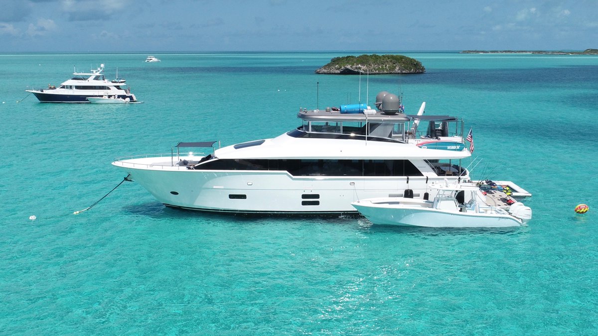 Hatteras has a new location at the Fort Lauderdale International Boat Show. Tour the Hatteras fleet on F Dock, slips 610-622. We'll have the 105RPH, M90 Panacera, M75 Panacera, GT70, GT59, GT45X and CABO 41 on display. 
Schedule your tour here: hatterasyachts.social/fl