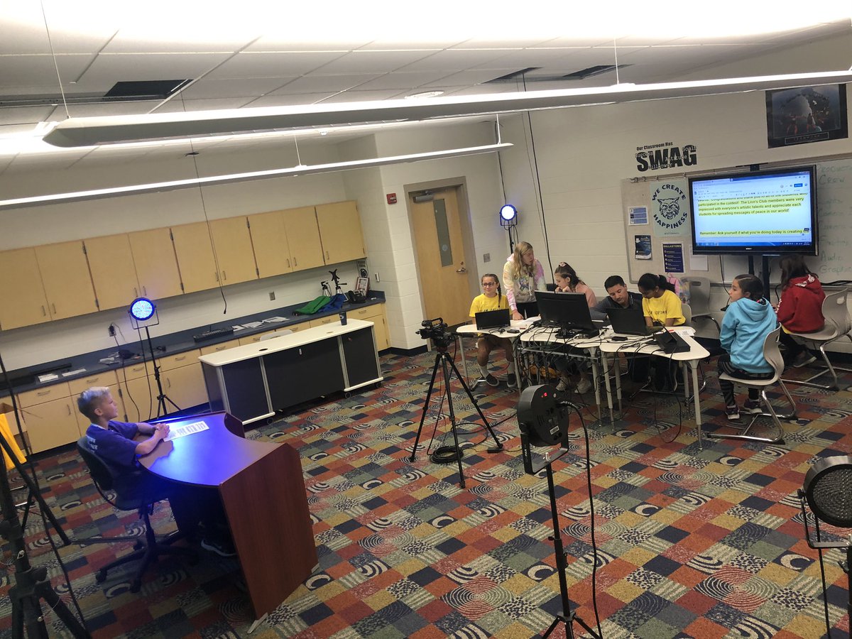 DELTAteamDAIS's tweet photo. Behind the scenes of the live broadcast for Friday morning announcements at @DAISCommunity! Well done, crew! https://t.co/AnOYEZFI86
