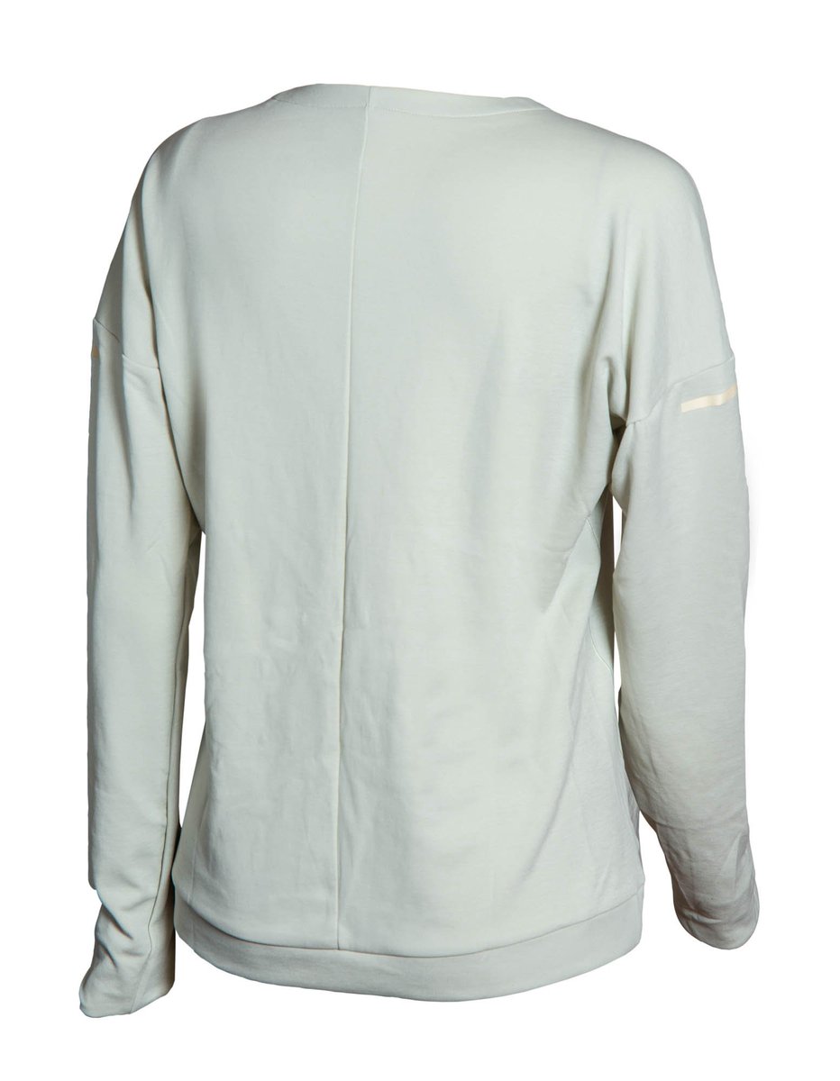 aktivmotkreft's tweet image. HUSK at vi har salg t.o.m 27. oktober på adidas supernova cru genser! Kjøp og betal på #vipps nå til #10191