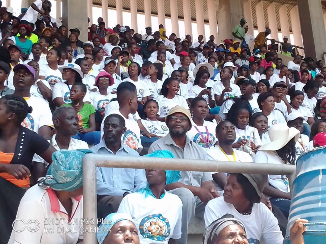 ChisadzaPride's tweet photo. @ProfJNMoyo @SADC_News #AntiSanctionsMarch https://t.co/AjDk8ilZzV