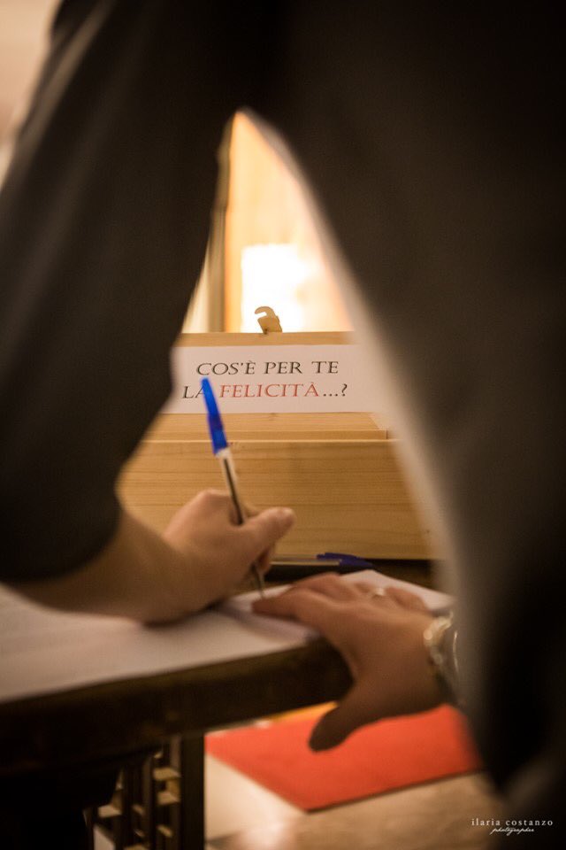 metastasioprato's tweet photo. Ieri si è alzato il sipario del #Met, eravamo in tanti e insieme sarà più bello vivere questa avventura tra #rischio e #felicità! Maria Paiato potete incontrarla alle 18 alla Biblioteca Lazzerini e ammirarla sul palco alle 20:45.#met1920 #rischiamolafelicità
©️ Ilaria Costanzo https://t.co/57DNGh0mJ8