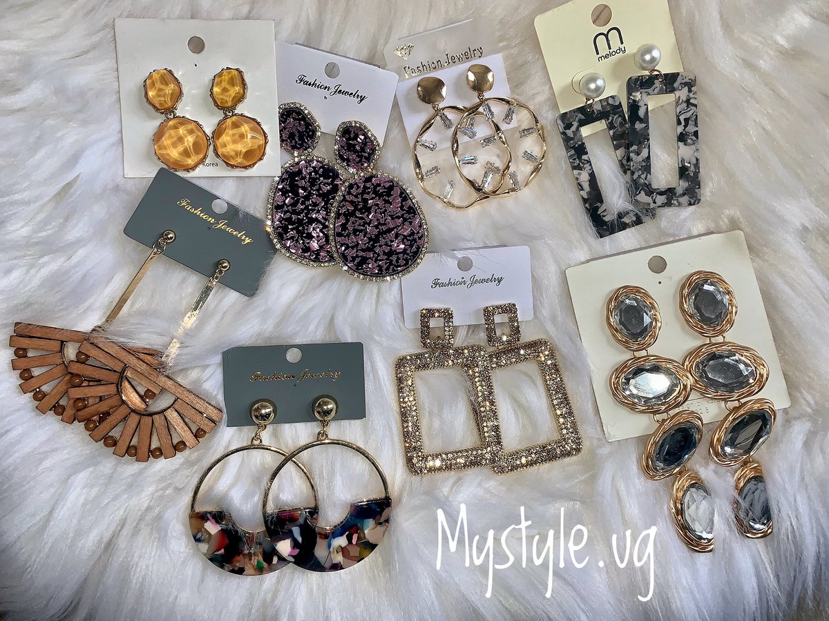 MystyleUg's tweet photo. Earrings are available at our store at the best prices #earrings #style #fashion #mystyleug #giftsforher #256slayers #likeforlike #like4like #followforfollow #followforfollowback #productoftheday https://t.co/j5RN0FXnLJ