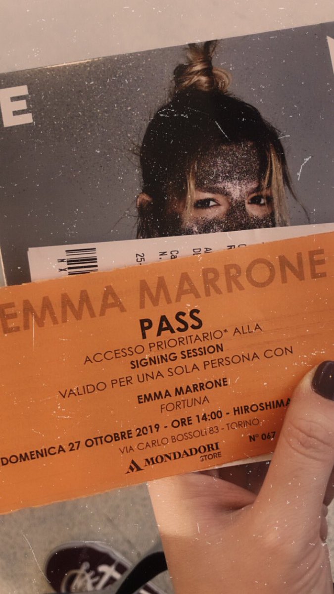 Giulia74429578's tweet photo. Uno dei cd veramente più bello di @MarroneEmma 😍 credo di aver pianto a tutte la canzoni... grazie❤️ Ci vediamo domenica!🥰 @MarroneEmma https://t.co/qaA2PAWyrY