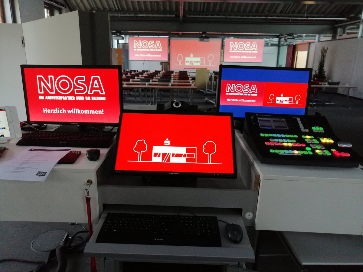 JuttaOldsen's tweet photo. #IFT19 die Technik steht! 😜 https://t.co/ZqpIIPr8ze