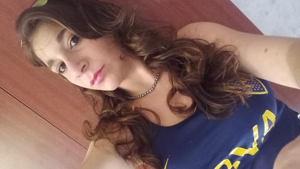 bosteranegrita's tweet photo. Boquita 💙💛💙 te llevo en el corazón!
.
Tengo sangre azul y oro
en lugar de carmesí
soy hincha de Boca Juniors
desde el día en que nací.
.
#BocaJuniors #BocaxFOX #BocaRiver #CABJ #Bostera #Chancha #Gordita #Botinera #ViernesDeGanarSeguidores https://t.co/QeOj6d7UyX