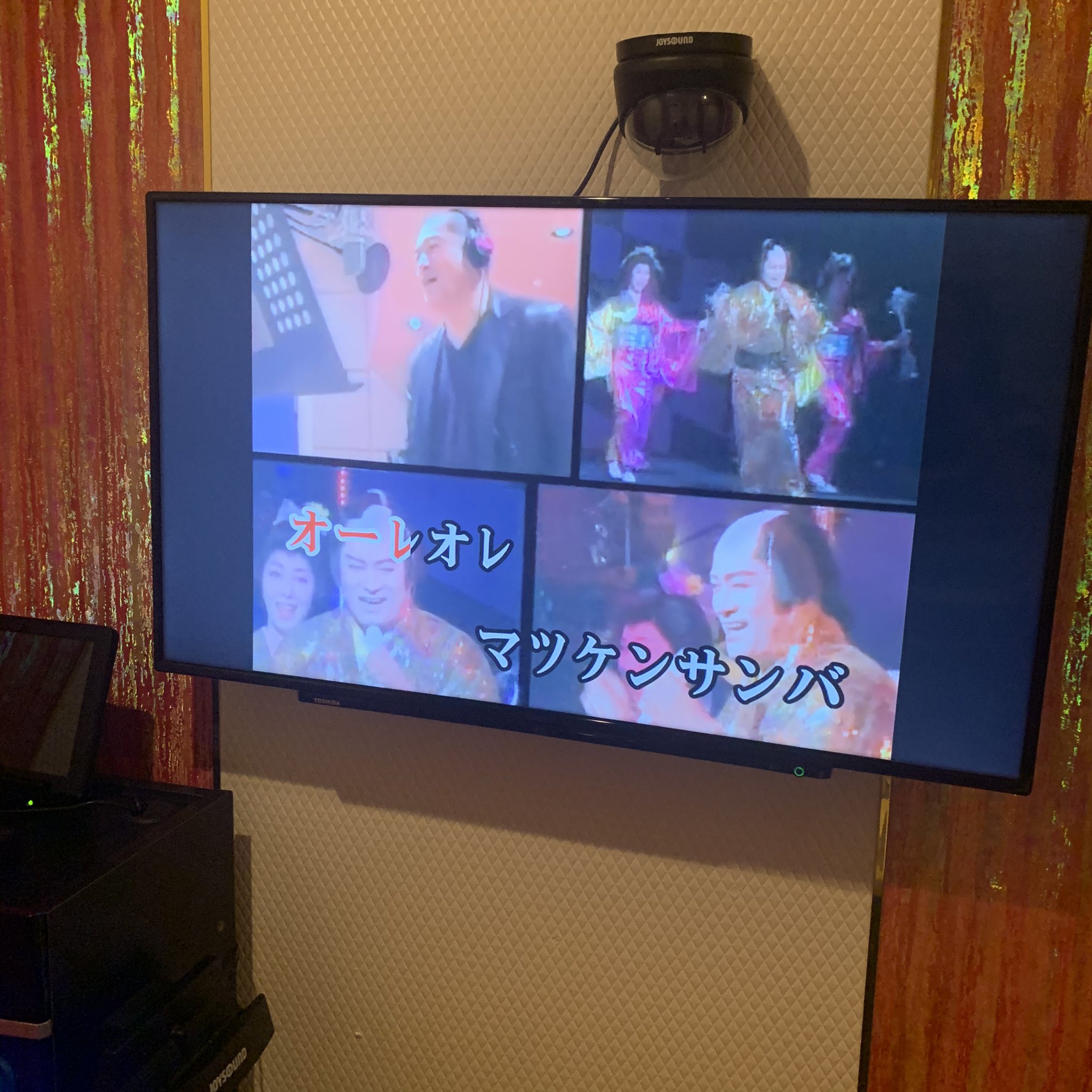 Rin ゲコラー ネタ曲 マツケンサンバ はカラオケmadなので是非とも自身の目で最初から最後まで楽しんで頂きたいです 4画面とかwww あとはベタですが ヤバイ Tシャツ屋さんのwe Love Tank Top ディズニーのようなミュージカル調なのに歌詞