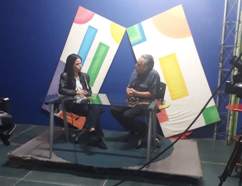 mercedesmalave's tweet photo. “El problema de los extremos es que no corrigen los errores. Son inhumanos y anti-científicos. Destruyen la política y la economía; no rectifican a tiempo” #TVCB https://t.co/doaxYTyiu1
