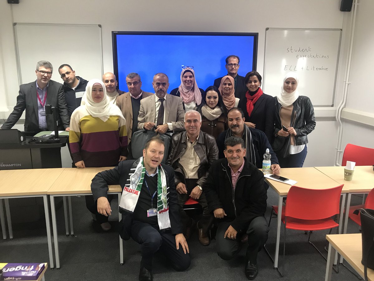 MattSmithWlv's tweet image. A final #PALTAG photo! Been a brilliant week. 😃 ⁦@TeflEpal⁩ ⁦@UOWEdObs⁩