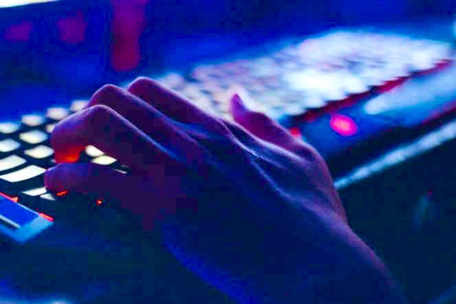 ✅ Evaluez la maturité #numérique de la #cybersecurité de votre #entreprise en 5 minutes ➡️ Avec l’autodiagnostic en ligne du <a href="/CSOEC/">CNOEC 🚀</a> ⏩ francenum.gouv.fr/comprendre-le-… 🔁 #CyberMois #SecNum #FranceNum #TransfoNum #EC #ExpertsComptables