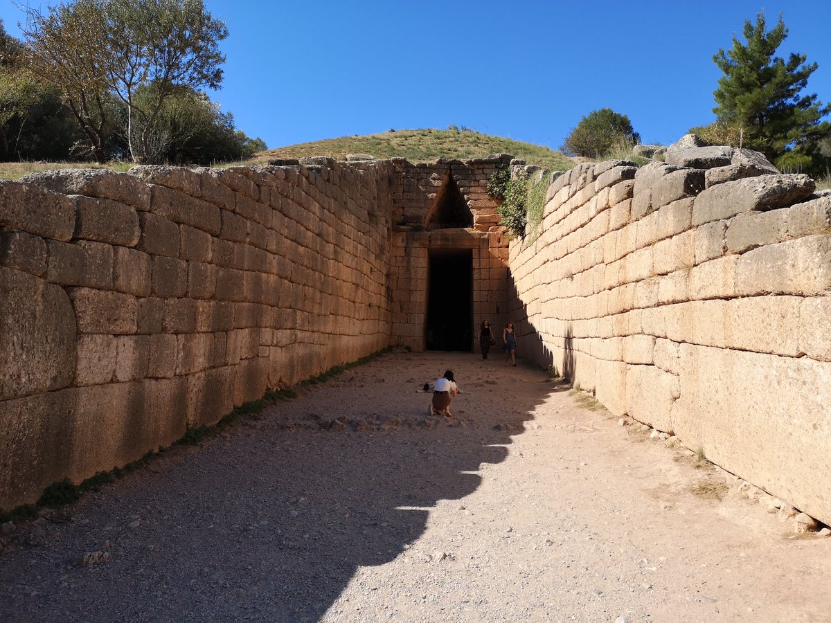 SWPSTravel's tweet photo. Mycenae; Tholos tomb, "Treasury of Atreus" https://t.co/NKQ30RXkVg
