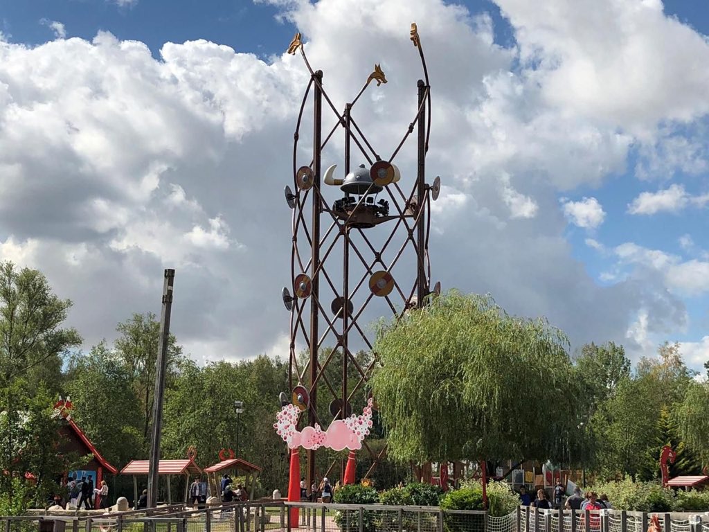 ParcAterisques's tweet photo. Profitez dès maintenant de notre attraction « Aéralløuf » avec ses planchettes de cochonnaille, ses saucissons et autres andouilles importées directement depuis le village d’Atérisques en Bretagne https://t.co/iBJZN96Ffm