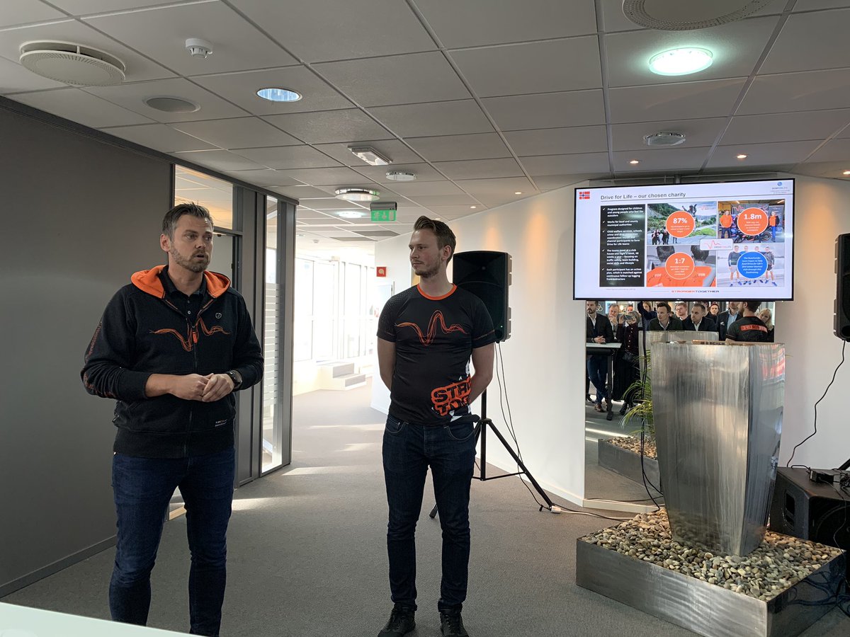 DriveforlifeCEO's tweet photo. Inspirerende og fint nettverkstreff hos  #Intunor i dag. Sammen med  #Rowforlife, har vi møtt et aktivt og spennende næringsliv.

Ukens #kudos går til #Fritzhansen og  #Intunor for sitt engasjement i prosjektet  #Rowforlife  @kjorforlivet https://t.co/hgxBMYBXS9