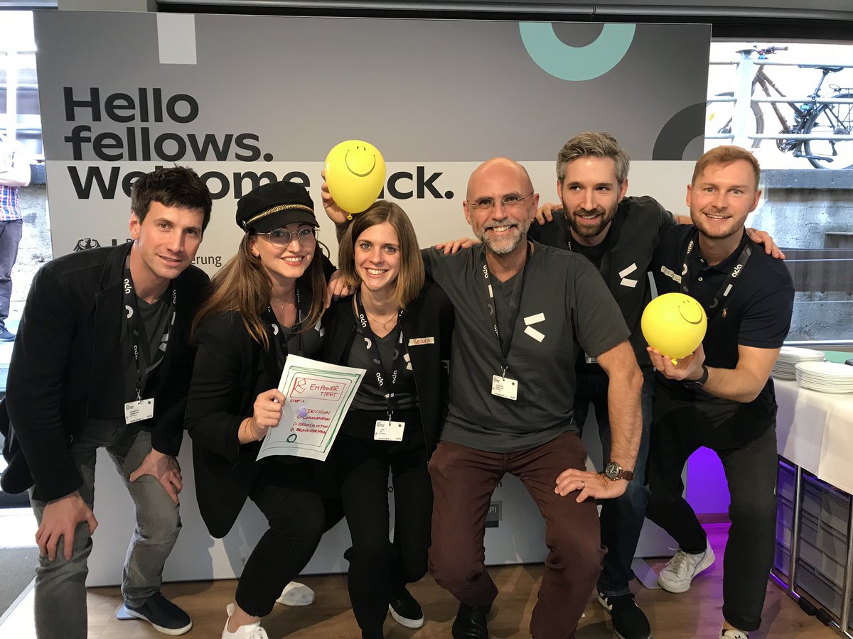 JoanaStolz's tweet photo. Design Thinking on the #adafellow #ship 🚤 #wepowerment par excellence! 🚀 @KienbaumConsult https://t.co/BQi4LFqSa1