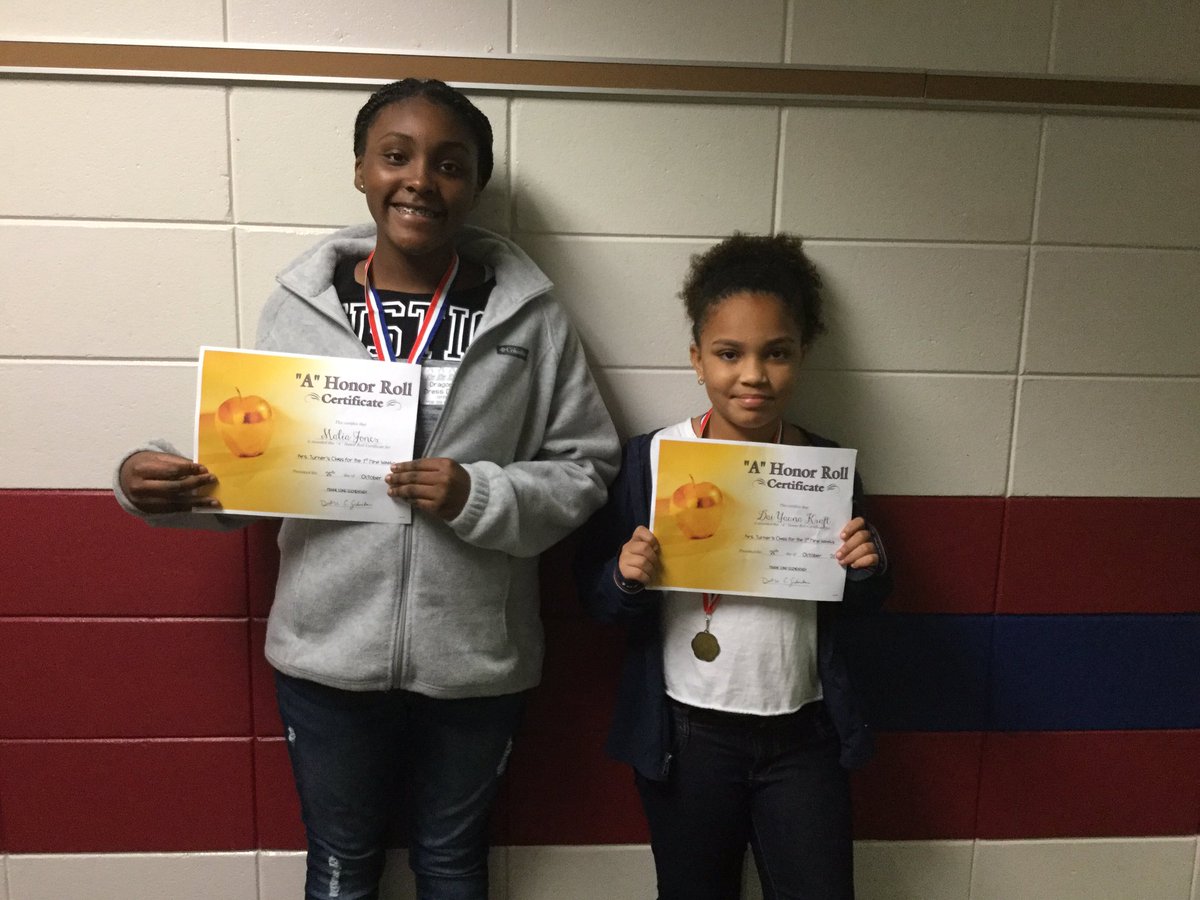 RTurnerFLE's tweet photo. A and A/B Honor Roll.  So very proud of these hard working, diligent young men and ladies. https://t.co/qFYiwq8eYB