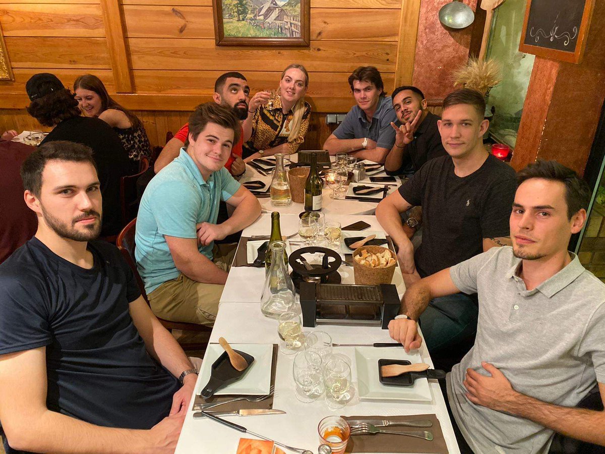 Sup2V's tweet photo. 🇺🇸 Quelques memories de la venue des étudiants de l'Université d'Albion (Michigan, USA) 🇺🇸
#supdevente #ingenieurdaffaires https://t.co/Jq9GcHgLhu