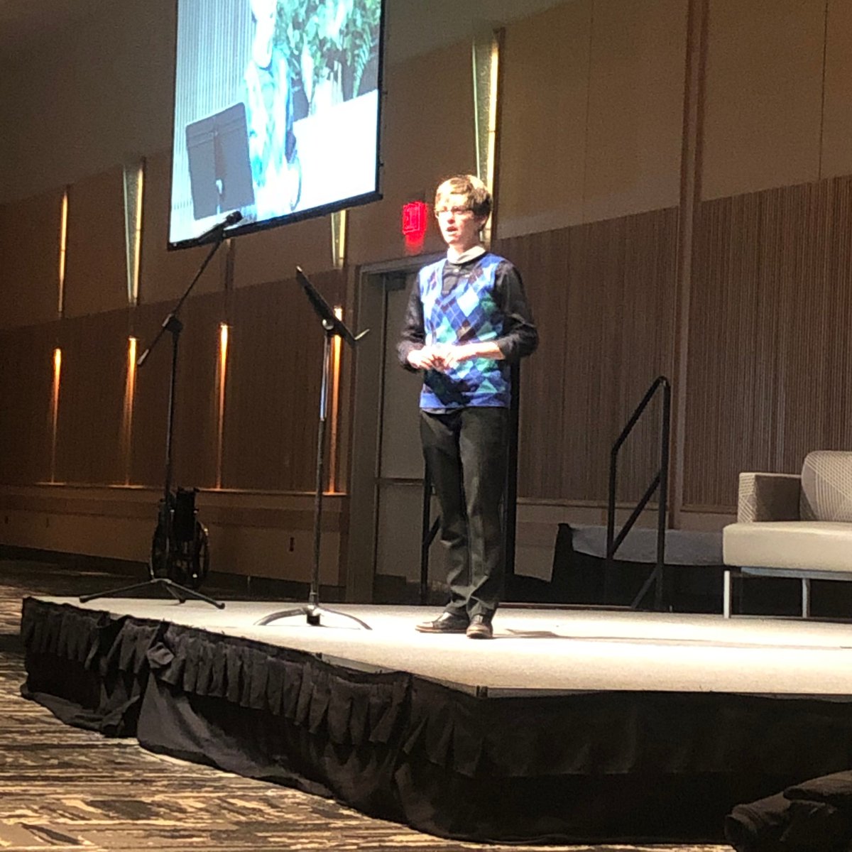 bishoprowe: RT EpiscopalPartn1: Dean Melinda Hall of the Cathedral of Saint Paul in Erie: The world is chaos, and spins us, but rooted in God's love, we are able to stand. 

#episcopalpartnership