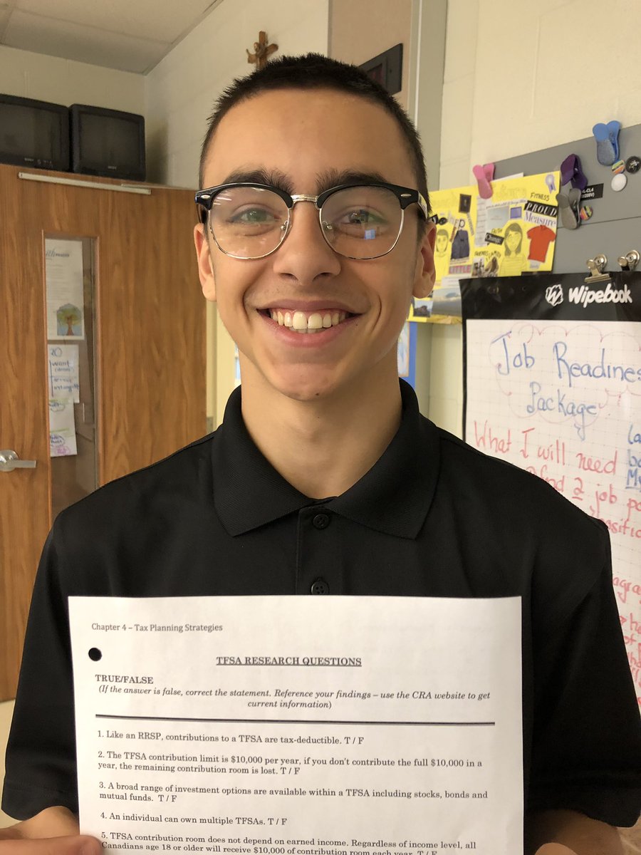 MancinelliMs's tweet photo. Great things happening in Personal Finance IDC4U. This student can tell you how much contribution room you have in your TFSA for 2019. @STAOakville https://t.co/XkQoIdEAXd