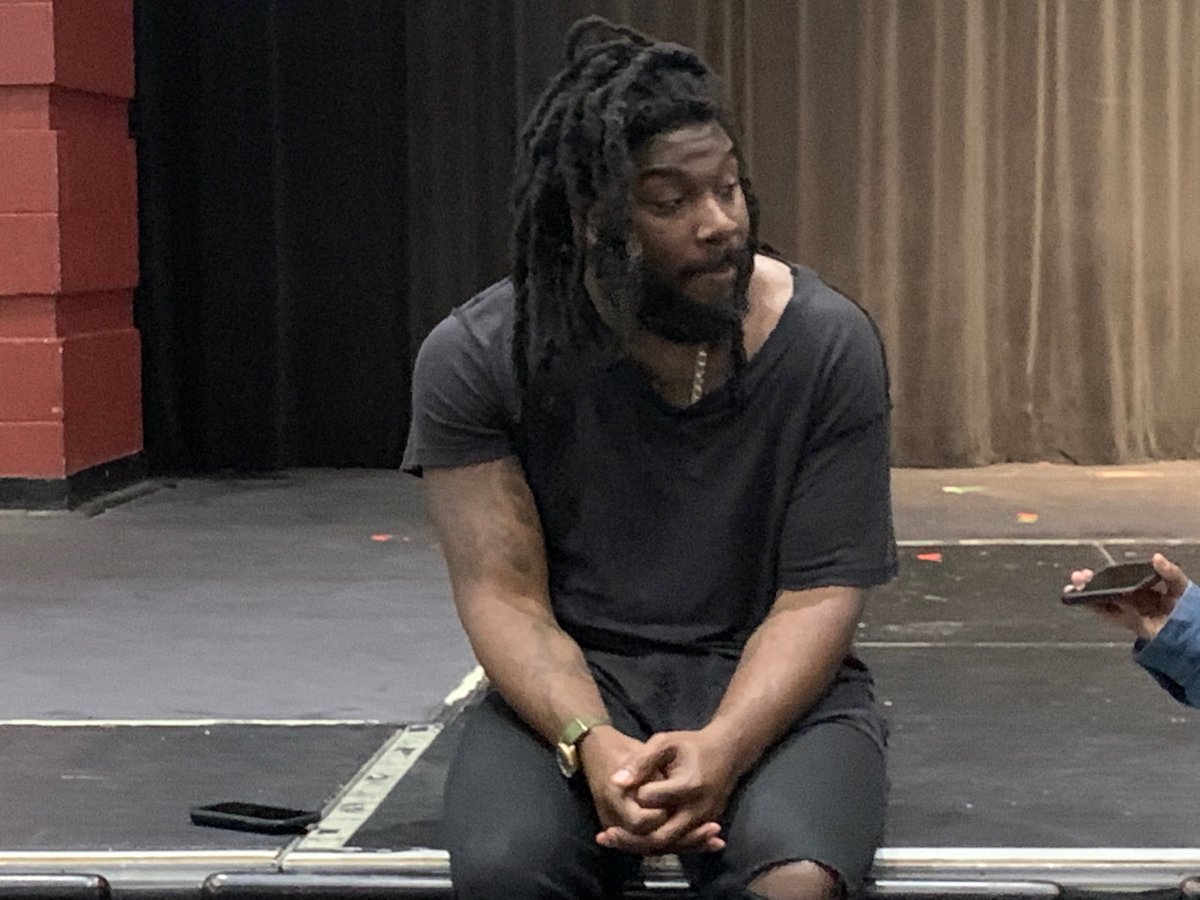RutherfordReads's tweet image. Thank you ⁦@JasonReynolds83⁩ for amazing days ⁦@DCS_Pacers⁩ -your presence &amp;amp; your message are so powerful for us &amp;amp; so many. Thank you for being an outstanding writer, reader &amp;amp; listener &amp;amp; sharing your gifts with us.  ⁦@HeidiSKegley⁩ ⁦@DrRStranges⁩