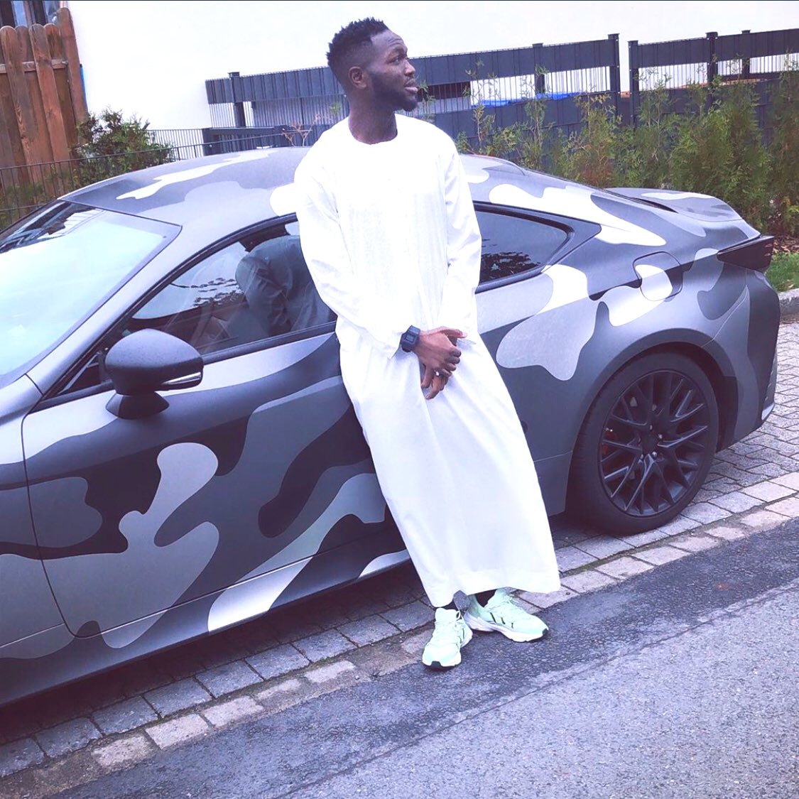 Muniruofficial's tweet photo. ALHAMDULILAH!🎂🎊🎁+1 perfect day to celebrate my day. JUMMAH MUBARAK💫🙏🏾 https://t.co/qWinMVd7Su