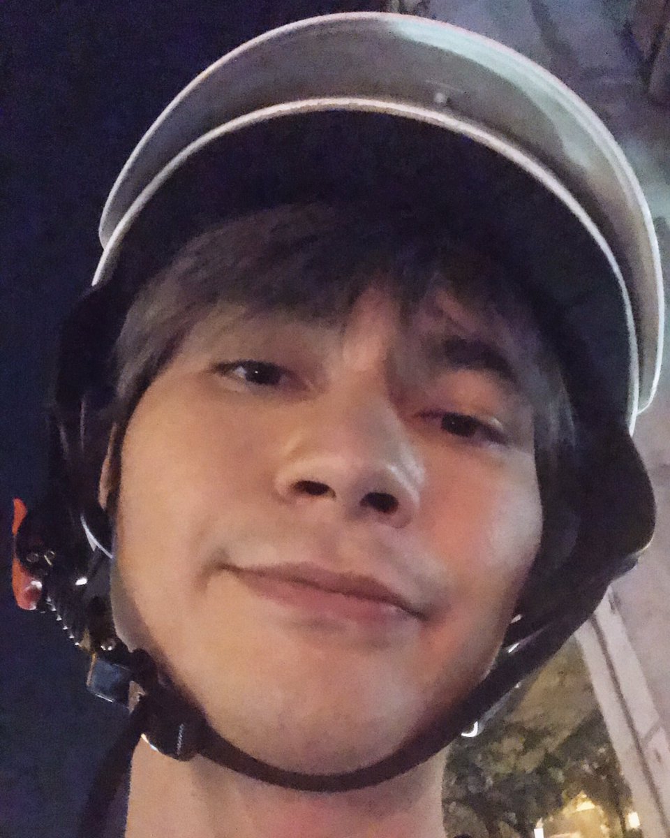 williamdope1's tweet photo. แง๊นๆ 🛵 #fedzkiid https://t.co/Aw6bXBSwAb