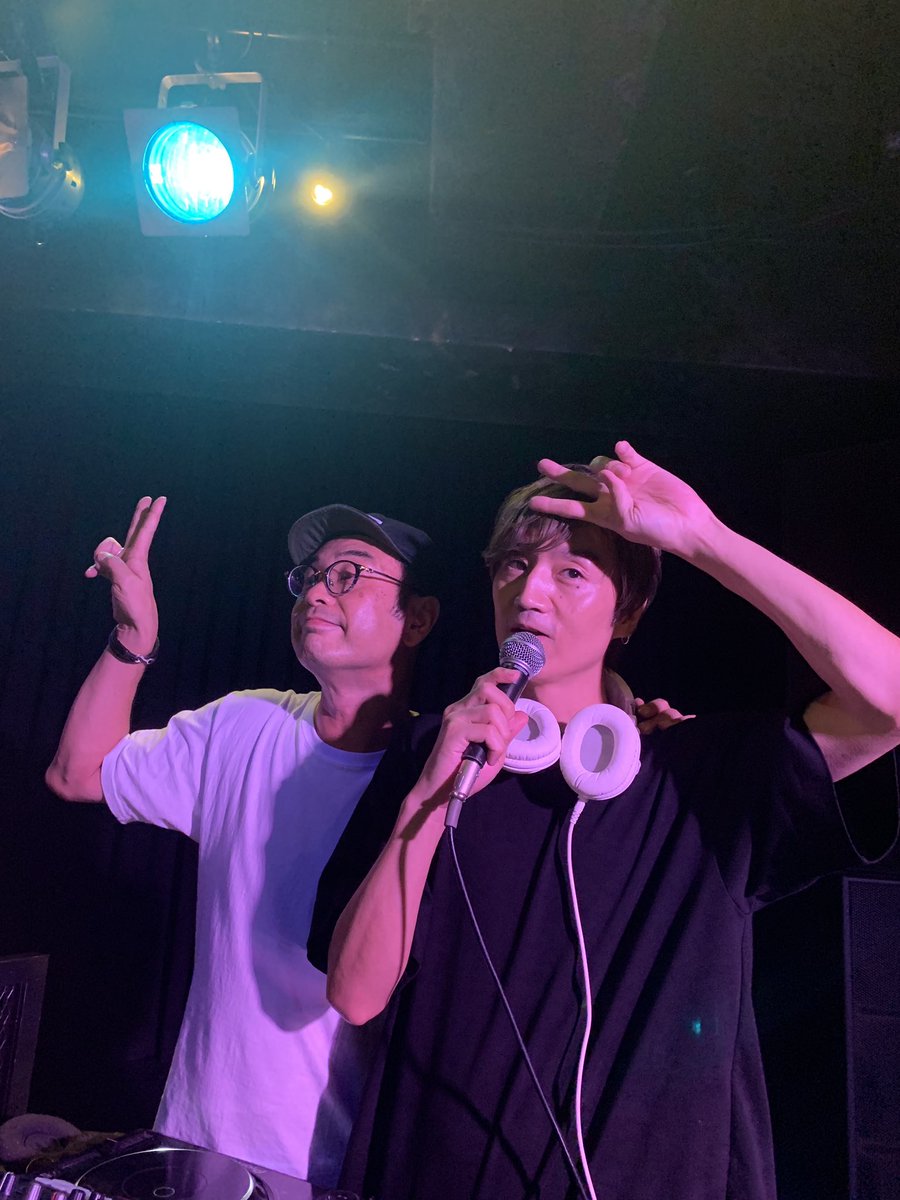 ckchanggeum's tweet photo. オチケンさんのDJイベント初参戦⚡️
予定が空いて思い立って行ってよかった!!!
仲良しリスナーさん達とわちゃわちゃ🤣たくさん叫び、踊り狂い楽しかった❣️
オチケンさん最高の時間をありがとうございます😊💕
#konection
#FM802 https://t.co/ylG0vXziyv