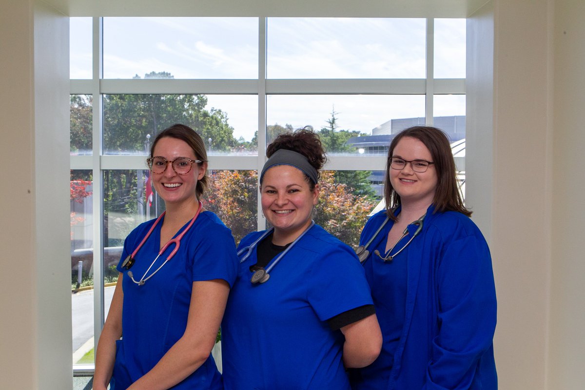 vitruviancares's tweet photo. Hamilton Health Care System would like to wish all of our Respiratory Therapist Professionals a Happy #RTWeek!
#RTWeek2019 #OuRTeamcares https://t.co/UMONYvJrWG