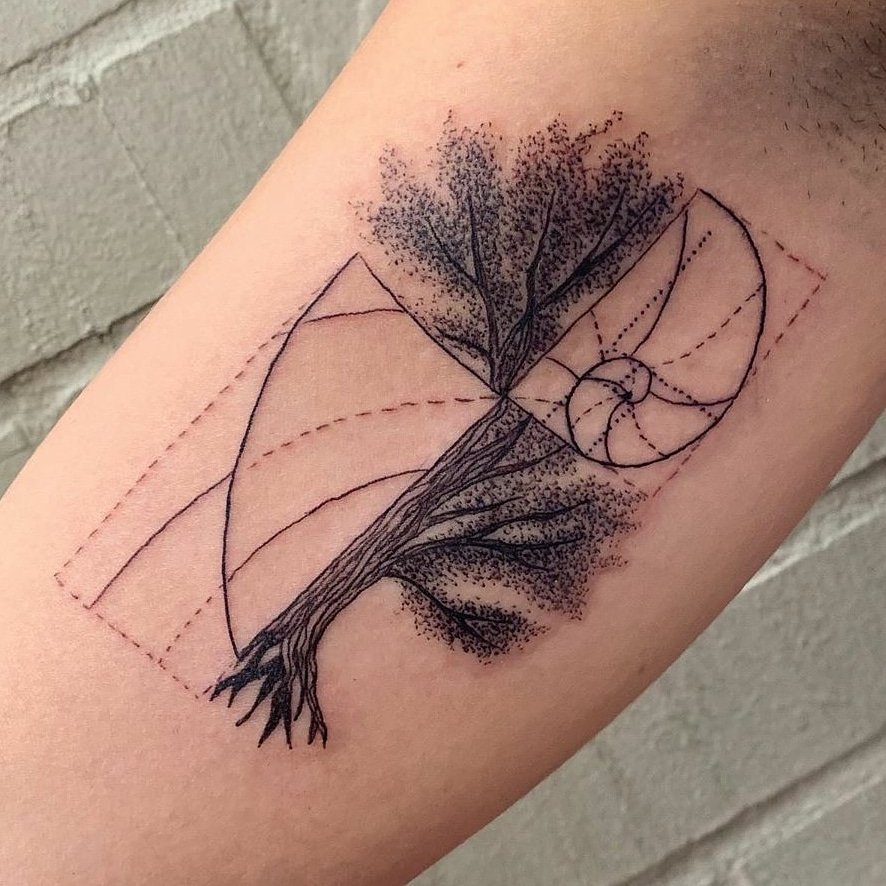 Oak Tree in blackout. By Luigi Bort, Fable Tattoo, Richmond VA : r/tattoos