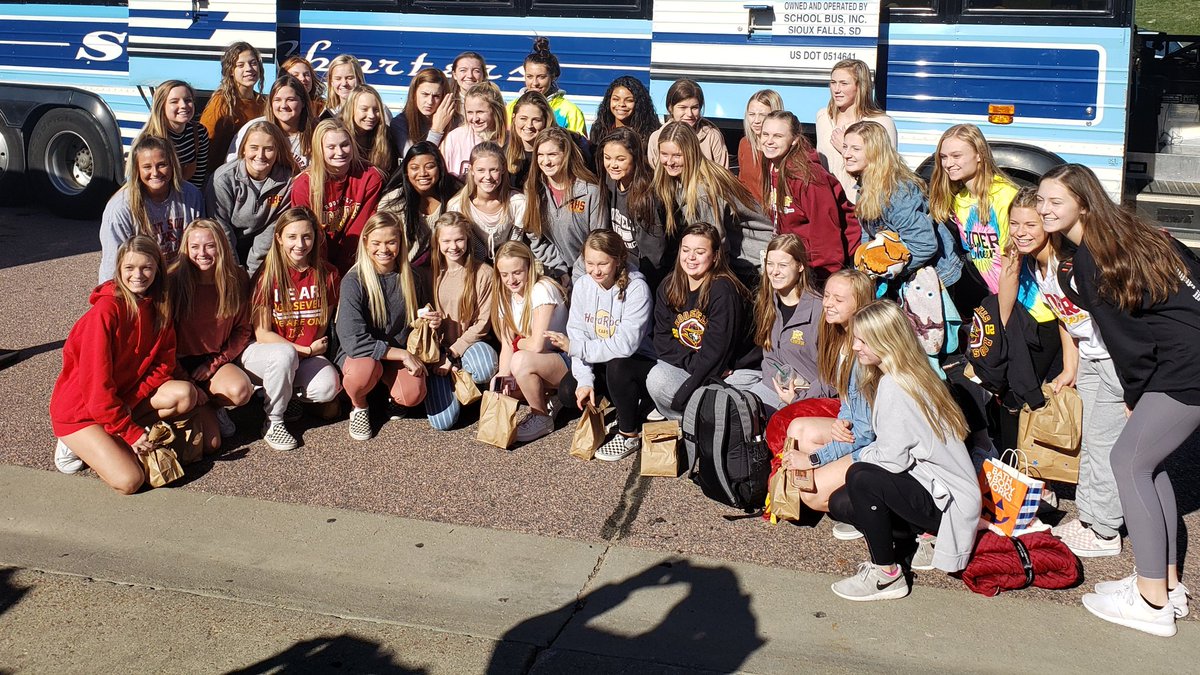 sodakcustoms's tweet photo. Good luck at State in Aberdeen @RHSdanceteam15 @RiderCheerlead1. #statecomp #goriders @SF_RHSBoosters https://t.co/lIBAe2MdeC