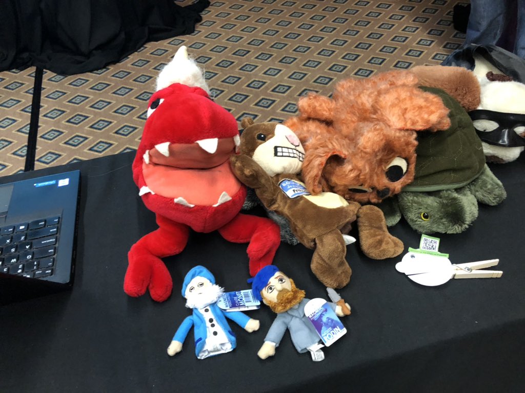 DiFarrug's tweet photo. Come discover puppetry in the language class!  Starts at 4:00 #flanc19 https://t.co/k5CXd2KXGF