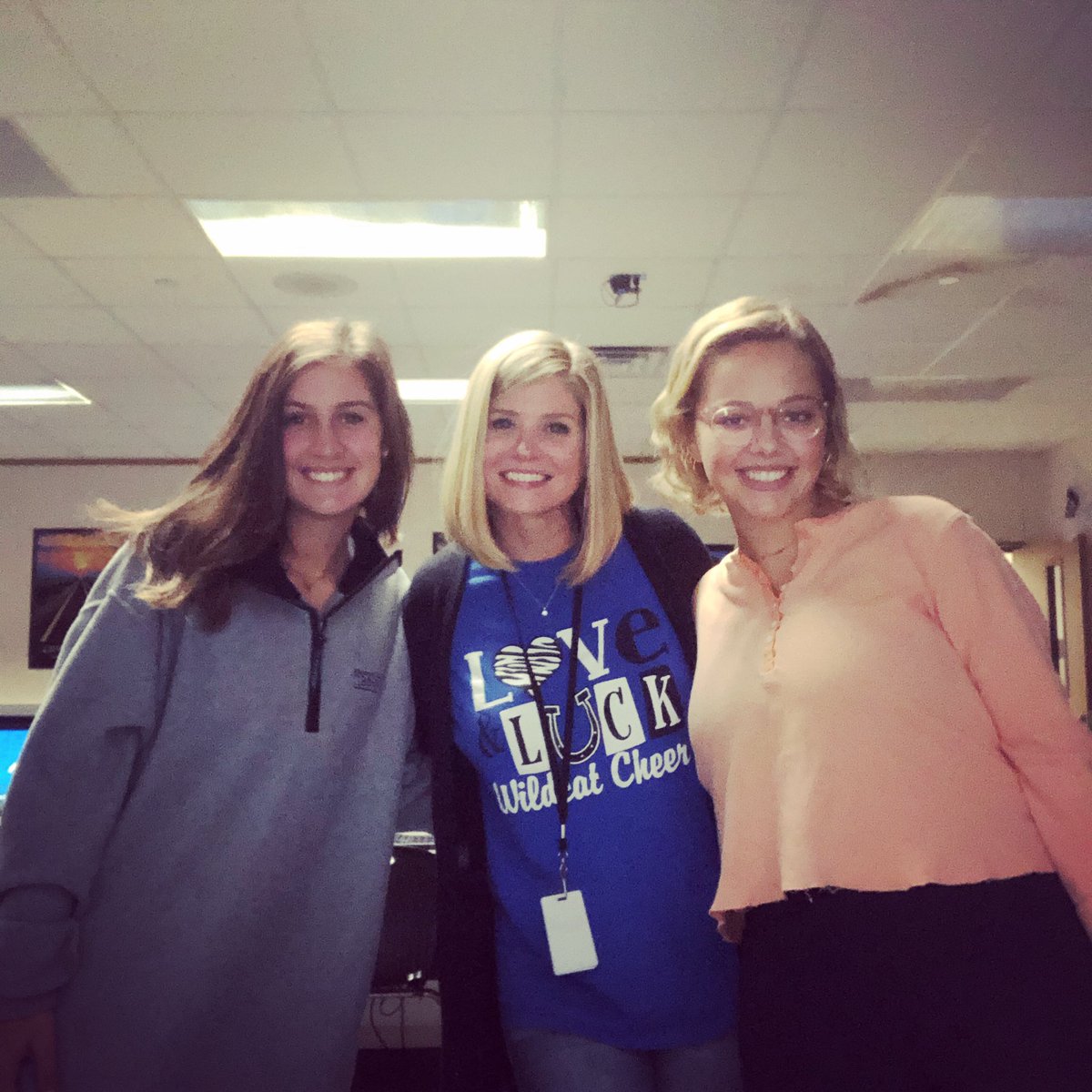 MrsHollowayGHS's tweet photo. Such a treat getting a visit from some FANTASTIC former students today. It’s great to hear that our business classes prepared them for OSU! #entrepreneurship https://t.co/4kMH1SA0KV