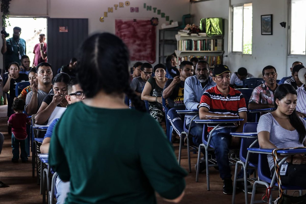 SIMONTFARC's tweet photo. Taller de divulgación del Sistema Integral de Verdad,  Justicia Reparación y no Repetición, este taller es desarrollado por @FLazosDignidad y @JEP_Colombia 
# https://t.co/PRCNMOHW6j