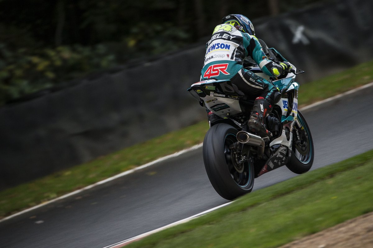 Take a look at these incredible shots of @weewizard34 taking to the track in his Sidi Rex boots during the final round of the @OfficialBSB at @Brands_Hatch. Have you got yours yet?