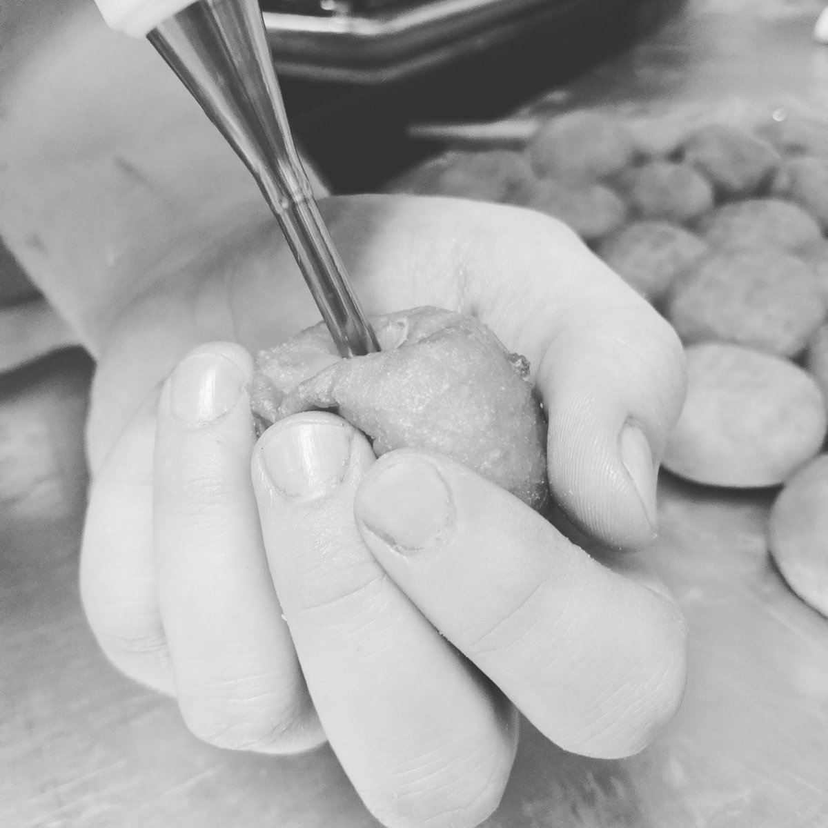 GlamorganBakery's tweet photo. Did you know that we are now making Boston cream donut holes every Friday and Saturday! Come a grab one.. they are the perfect size for a treat.
#yyctreats #bostoncreamdonuts #miniisbetter #weekendsarefordonuts https://t.co/RDMBH2YDJi