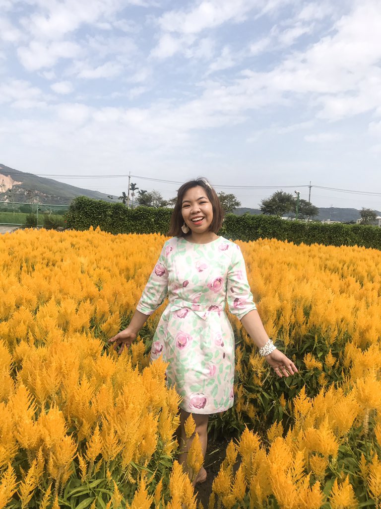 brendelshiii's tweet photo. Happiness is like a flower- you need to let it grow. 🌸🌻

Day 1- Chung She flower garden
#Taiwander https://t.co/PnmvCXQWcG