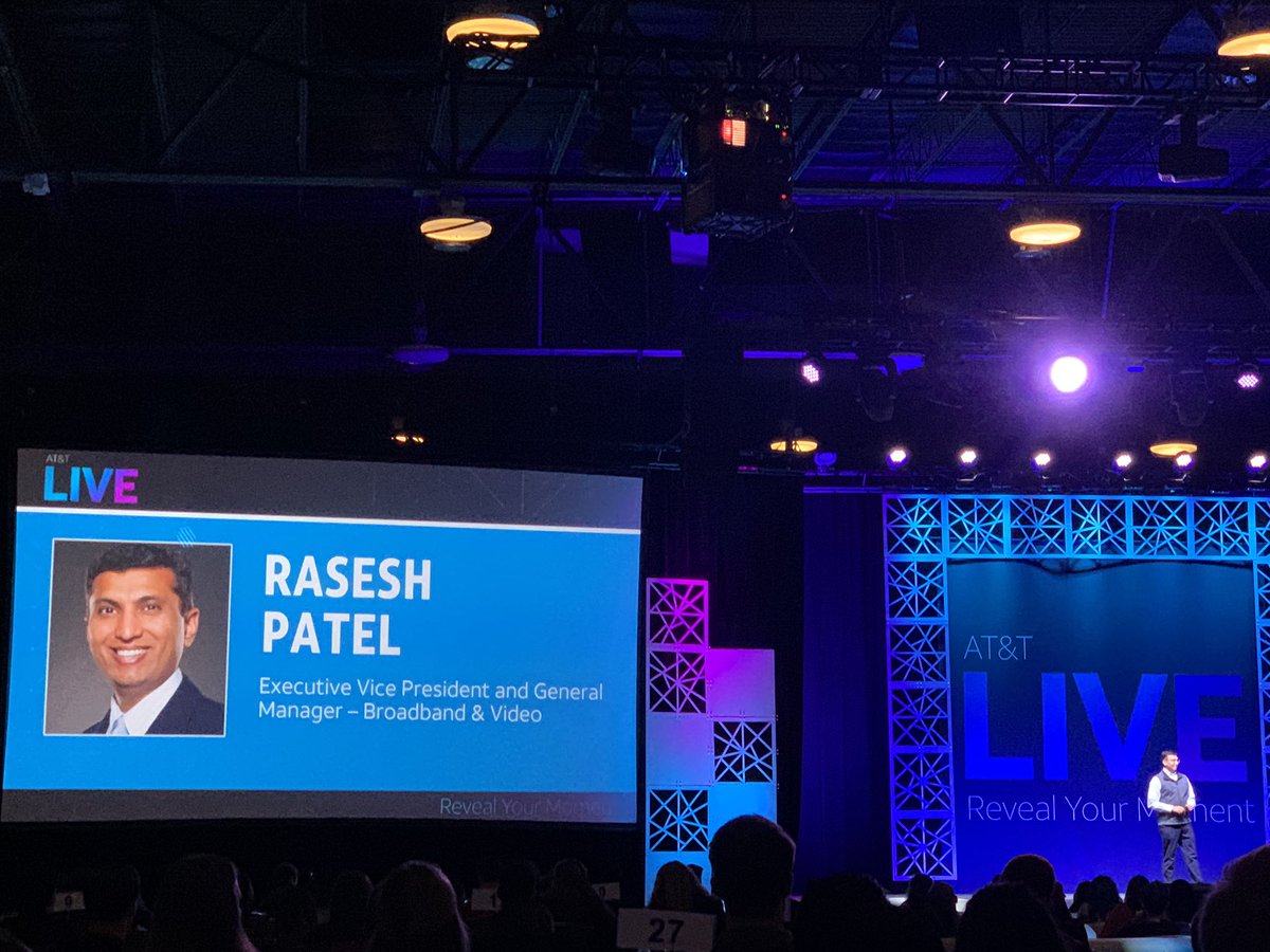 camilleduarte94's tweet photo. Another amazing Dallas experience, this time at AT&T Live! Got to catch up with old friends, hear from inspiring leaders, & meet the best of the best B2B grads! #ATTlive19 #LifeAtATT @sbs_marcus @TheAnneChow @TheAnneChow @costelloatt @JD_ATT @Raseshp00 @audreyduvallATT https://t.co/4kTVhqHGf8