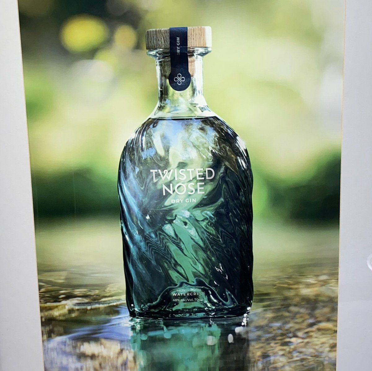 Thanks to everyone at <a href="/WinchDistillery/">WinchesterDistillery®</a> for a fantastic evening of hospitality at the re-launch of <a href="/TwistedNose/">Twisted Nose®</a>. What a great event! 🥂  Winchester Distillery #gin #ginbottles #publife