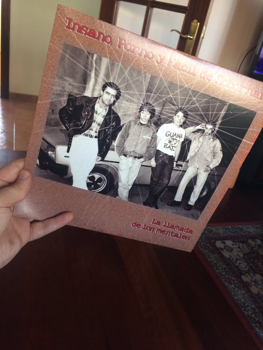 Insano Porno y Facil de Sobornar!!
Punk!!