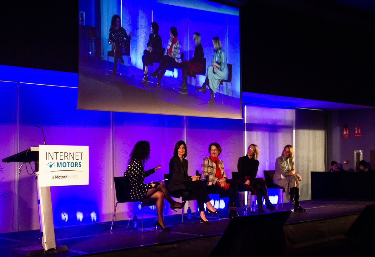 iMotorsES's tweet image. #InternetMotors Madrid 2019: What a day! Interesting people, great experts of the automotive sector, remarkable speeches...thank you to all for the amazing event! 👏😊