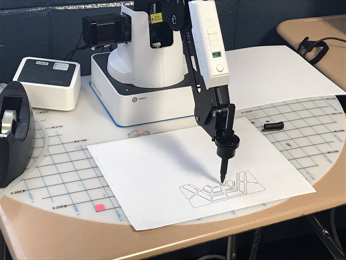 westipton's tweet image. Today it is coding with the robot magician. My job is too much fun!! #codingrobots #bchscolonels