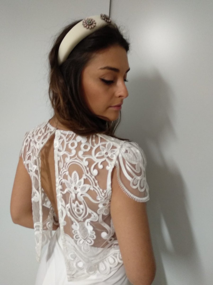 mclassmoda's tweet photo. Arranca #ExpoNoviasAraba #vitoriaGasteiz @gasteizon @RIOSMODA1 @suscomplementos #palaciodecongresosEuropa #Tendencias #modanupcial #todoparaorganizartuboda #profesionales #trabajomodelo @mclassmoda #modelos https://t.co/hQDLJmOLTw