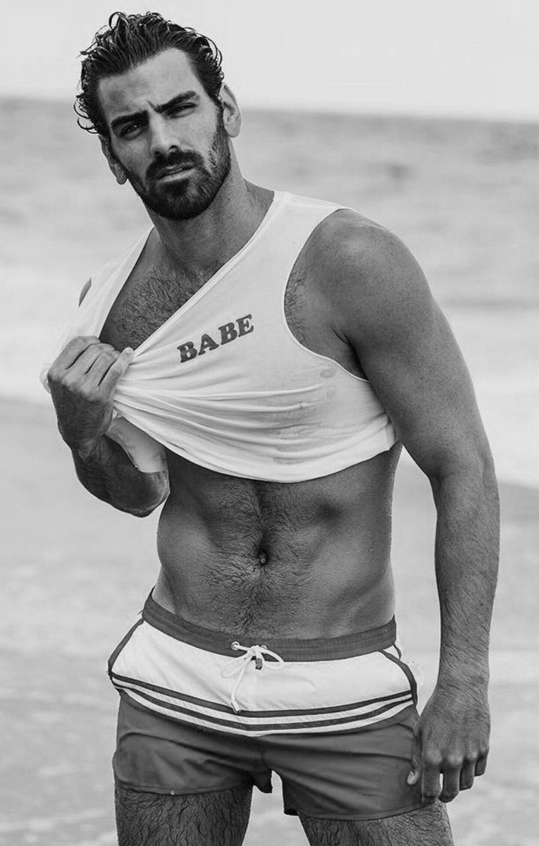 I& #39;m well aware that this thread is largely self-indulgent since this is fandom Twitter but I don& #39;t even care, sorry not sorry etc. Please have arguably one of the most amazing photographs ever taken of a human being.